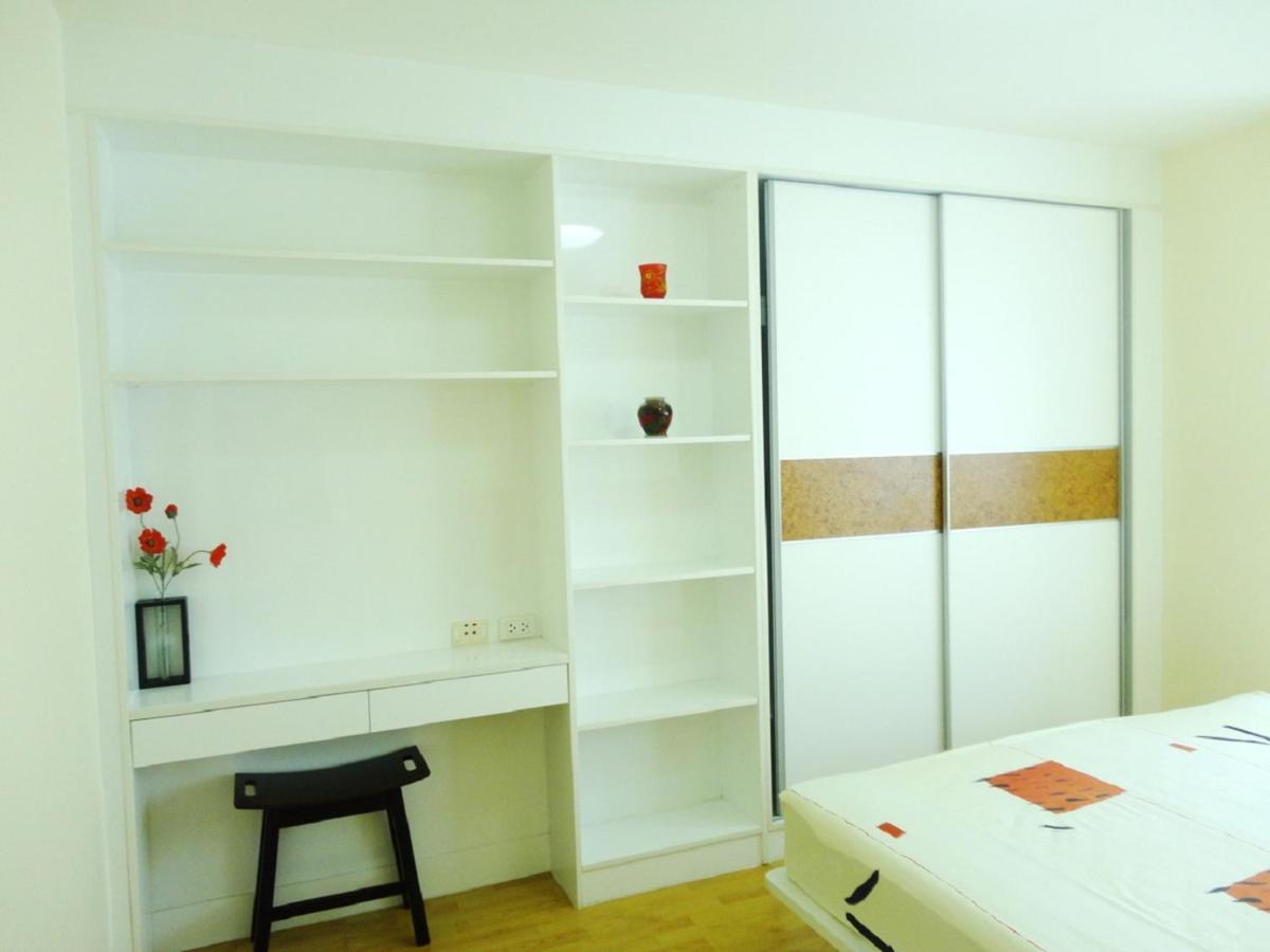 Charming Resident At Ekkamai From Studio Unit Up To 2 Bedroom Apartment Bangkok Exterior foto