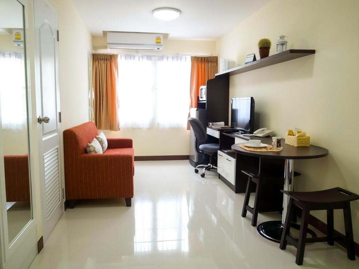Charming Resident At Ekkamai From Studio Unit Up To 2 Bedroom Apartment Bangkok Exterior foto