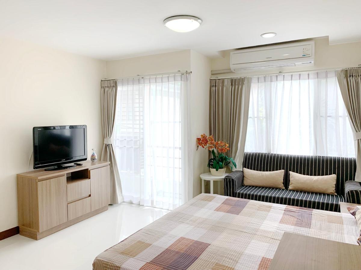 Charming Resident At Ekkamai From Studio Unit Up To 2 Bedroom Apartment Bangkok Exterior foto